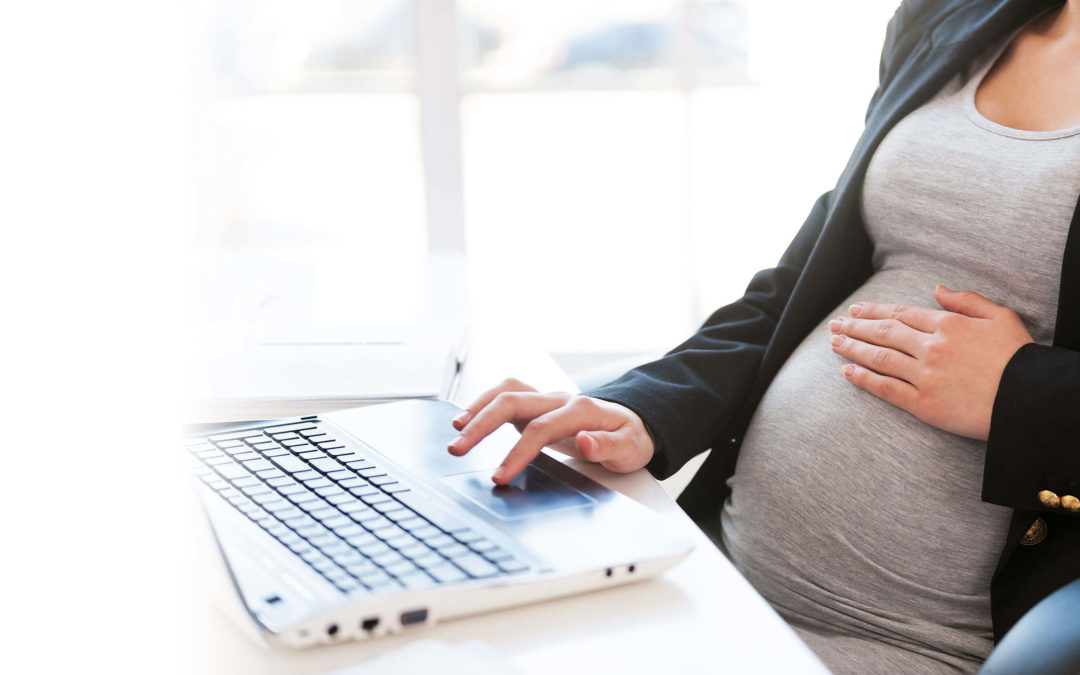 On hiring pregnant women
